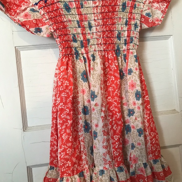 Fresh from Laurie’s closet - Picture 2 of 5